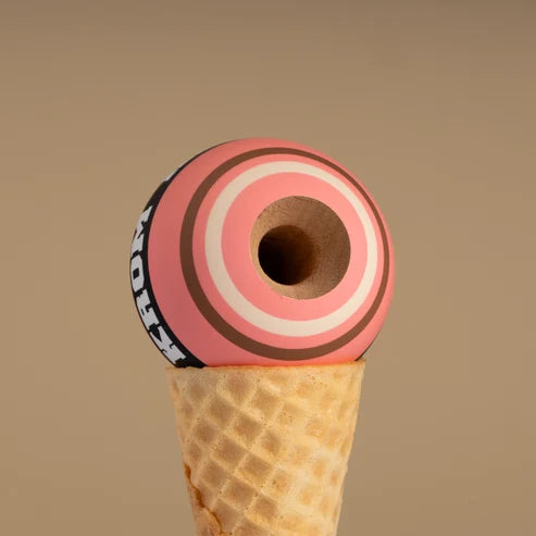 STROGO NEAPOLITAN STRAWBERRY